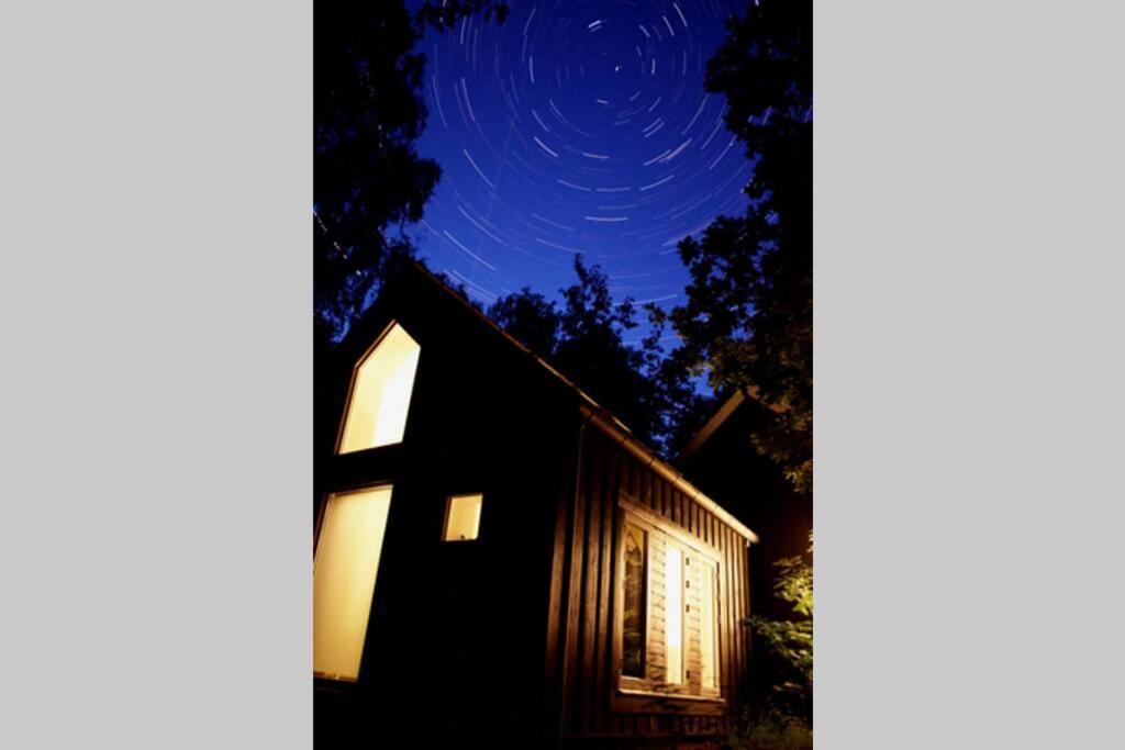Oak Cottage Near Ronne & Beach Bagian luar foto